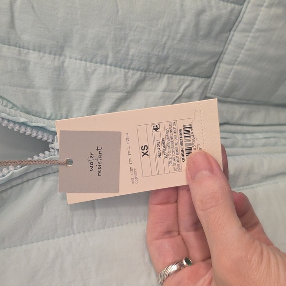 NWT Light Blue Quilted Jacket Water Resistant Super Cute! - Picture 3 of 3